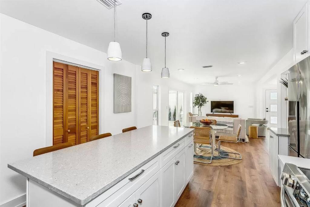 Villa Downtown Dream- Relaxing Escape In Downtown Pensacola Exterior foto